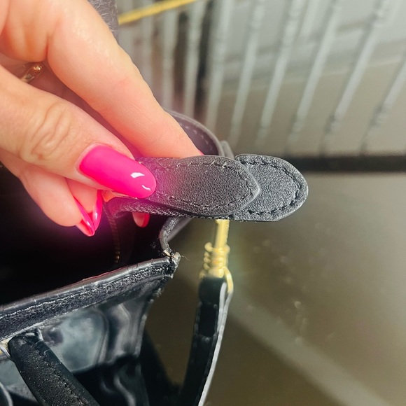 Celine Black Mini Bag with Gold Hardware and Minimalist Design - Picture 5 of 12